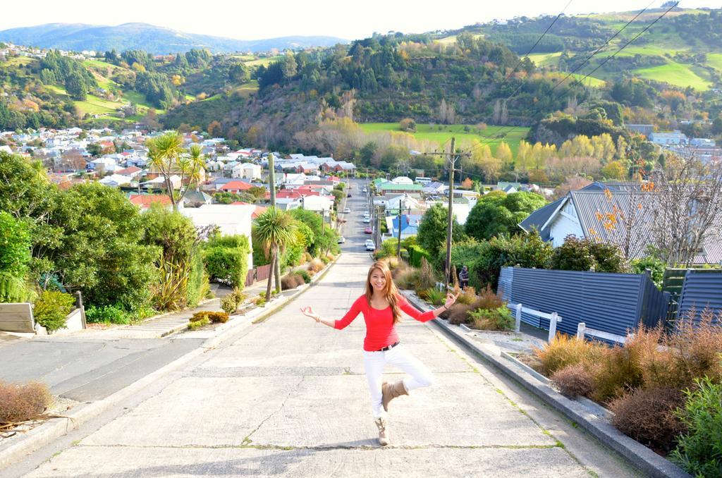 Sleep On The Steepest Street In The World! Bed & Breakfast Dunedin Ngoại thất bức ảnh